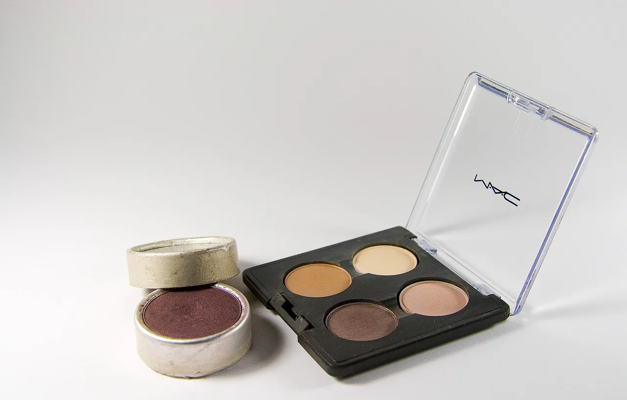 make-up, color palette, beauty, mac, eye shadow, cosmetic, beauty product, eye shadow, cosmetic, beauty product, beauty product, beauty product, beauty product, beauty product