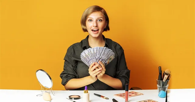 monetizing content, content creator, influencer, portrait, caucasian, content creator, content creator, content creator, content creator, content creator, influencer, influencer, influencer, influencer. What brands should settle before briefing Belfast beauty creators
